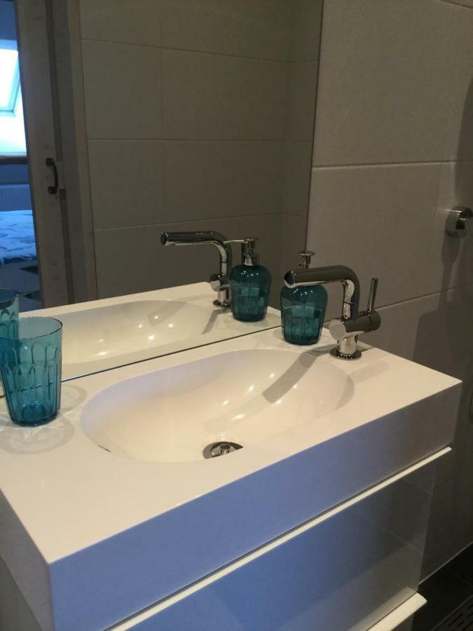 Bed and Breakfast De Hocht Nes  Екстер'єр фото